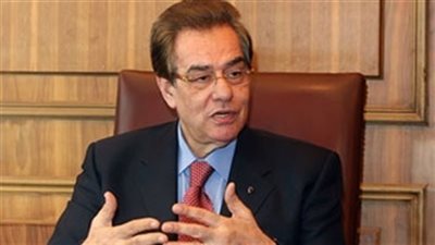 عدلي حسين يحذر من تعديل 