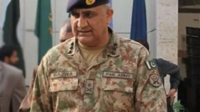 قائد الجيش الباكستاني الجديد يصل السعودية
