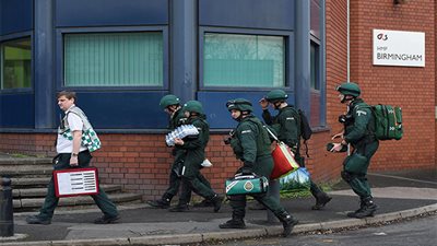 سجن برمنجهام يخرج عن السيطرة .. والشرطة البريطانية تستنفر 