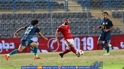 عبد الله السعيد  يتذكر ضحايا مجزرة بورسعيد قبل موقعة المصري (صورة)