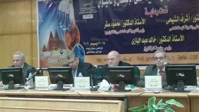 وزير التعليم العالي يفتتح المؤتمر الدولي للأمراض المعدية بجامعة الزقازيق (صور)