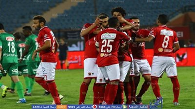 عمرو جمال أول الحاضرين لحفل زفاف حارس الأهلي