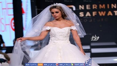 بيري منصور تتألق بفستان الزفاف بتوقيع 