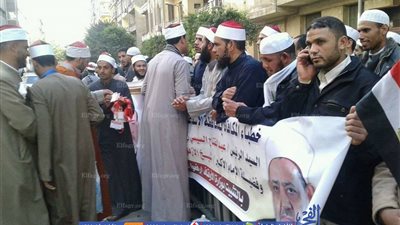 عاجل.. اعتصام مفتوح أمام البوابة الخلفية لمجلس الوزراء (صور وفيديو) 