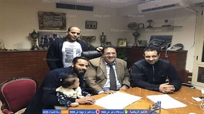 جنش يوقع للزمالك لمدة 4 مواسم (صور)
