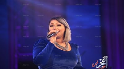 إيناس عز الدين تختتم حفل 