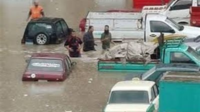 نصائح هامة للقيادة يمكن استخدامها أثناء السيول !