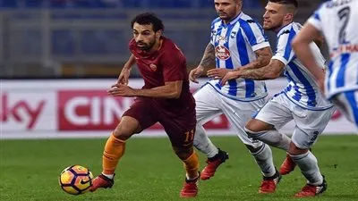 محمد صلاح ضمن أفضل 100 لاعب في العالم ويتفوق على روبين وتوتي وموراتا (صور)