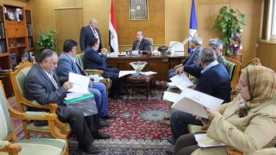 محافظ دمياط يحيل سكرتيرة الوحدة المحلية للتحقيق 