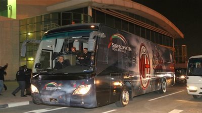 كأس السوبر الإيطالي.. ميلان يصل الدوحة استعدادا لموقعة يوفنتوس