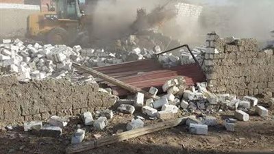 إزالة 3 حالة تعدي علي الأرض الزراعية بالفيوم 