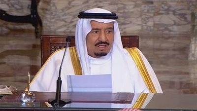 خادم الحرمين يقر ميزانية 2017 بإنفاق 890 ملياراً