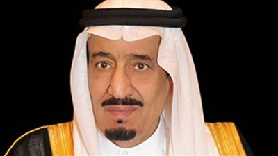 خادم الحرمين يطمئن في اتصال هاتفي على صحة رئيس وزراء مملكة البحرين