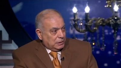 قائد وحدة الصاعقة سابقا: 