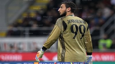 السوبر الإيطالي .. دوناروما يتصدي ببراعة لتسديدة ستورارو (فيديو)