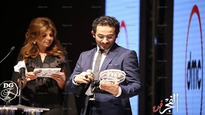  تكريم أحمد حلمي ومنى زكي في حفل 