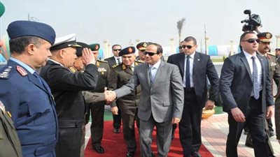 السيسي يفتتح التوسعات الجديدة بشركة النصر للكيماويات الوسيطة