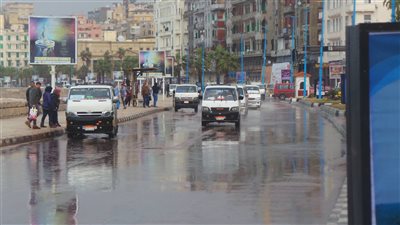 قطع التيار الكهربائي عن مناطق عديدة بالإسكندرية بسبب الأمطار الغزيرة