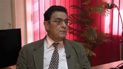 أستاذ علم نفس عن دموع السيسي: 