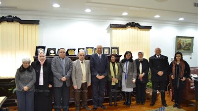 جامعة الإسكندرية توقع اتفاقية تعاون مع الجامعة الأهلية الفرنسية (صور)