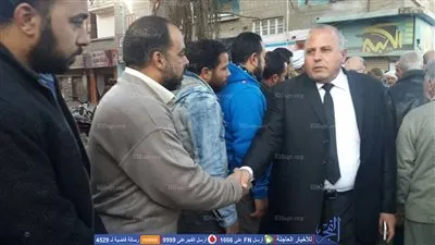 وكيل تعليم دمياط يحضر جنازة طالب توفى في مدرسة (صور)