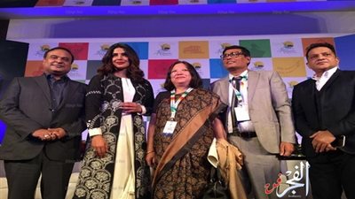 بريانكا تشوبرا بالزي التقليدي في مؤتمر ولاية أسام