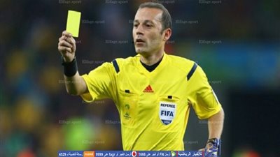 بالصور.. أغرب ركلة جزاء يحتسبها حكم نهائي دوري أبطال أوروبا