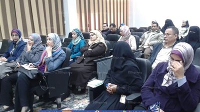 لجنة شباب الباحثين تواصل دوراتها التدريبية استعدادًا للمؤتمر الرابع بجامعة قناة السويس (صور)