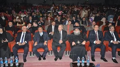 محافظ الإسماعيلية وقيادات الكنيسة والأوقاف يشهدون احتفالية تأبين الشهداء (صور)