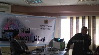 تدريب 115 لجنة للمسائلة المجتمعية في قنا ببرنامج 