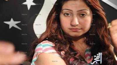 بوسي تلغي حفلها وتطلب إعادة التذاكر