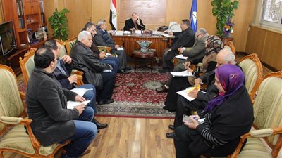 محافظ دمياط يوافق علي تخصيص 800 ألف جنيه لشراء معدات للحماية المدنية