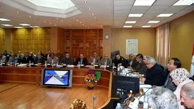 محافظ  الشرقية يشدد على رفع درجة الإستعداد لمواجهة الأمطار