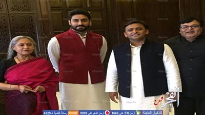 أبهيشك باتشان ووالدته يفتتحان معهد السينما في لاكناو (صور)