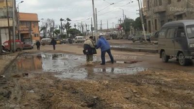 هبوط أرضي بمساحة 7 أمتار بمنطقة القباري غرب الإسكندرية (صور)