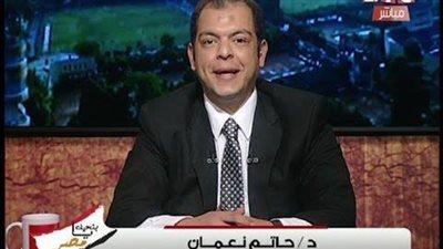إعلامي يطالب 