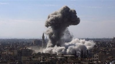 مقتل 15 شخصًا في قصف جوي ومدفعي على غوطة دمشق الشرقية