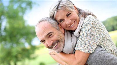 دراسة تؤكد.. الأستمتاع بالحياة يطيل العمر