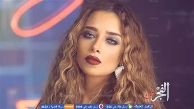 لحظة سقوط فستان بلقيس فتحي (فيديو)