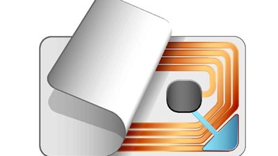 لاصقة إلكترونية تحلل العرق وترسل النتائج إلى الهاتف !