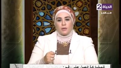 متصلة تفاجئ نادية عمارة وتعترف بـ