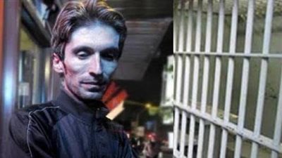 تجمع لمئات الأشخاص بسجن ايفين الإيرانى دعما للسجين 