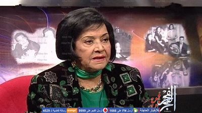 مديحة يسري تحتفل بأعياد السنة الجديدة على فراش المرض (صور)