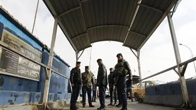 مقتل ثلاثة ضباط شرطة في هجوم لـ