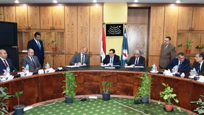 توقيع اتفاقية بترولية بين 