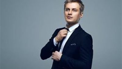 تعلم إرتداء الملابس 