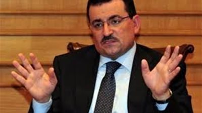 أسامة هيكل: عضويتي للبرلمان لا تتعارض قانونيا مع رئاستي لـ