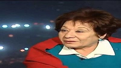 وفاة الناقدة نهاد صليحة أستاذ المسرح بأكاديمية الفنون