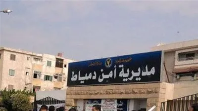 ملثم يعتدي على صاحب مقهي ويهشم رأسه في كفر سعد بدمياط