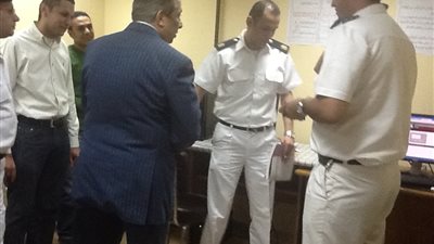 ضبط ذخيرة حية بحوزة ضابط صف أمريكي في مطار القاهرة